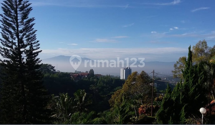 Active Golf & City View Hotel Investment Dago Bandung 2