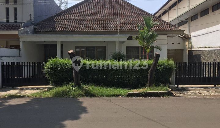 Rumah Kontenporer Harga Menarik di Riau Martadinata Kota Bandung Rumah Kontenporer Harga Menarik di Riau Martadinata Kota Bandung
