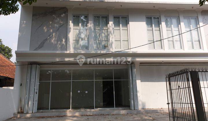 Ruko Baru Siap Pakai Di Area Riau Bandung Kota 1
