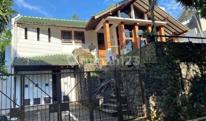 Rumah Komplek Asri Ppr Itb Dago Bandung