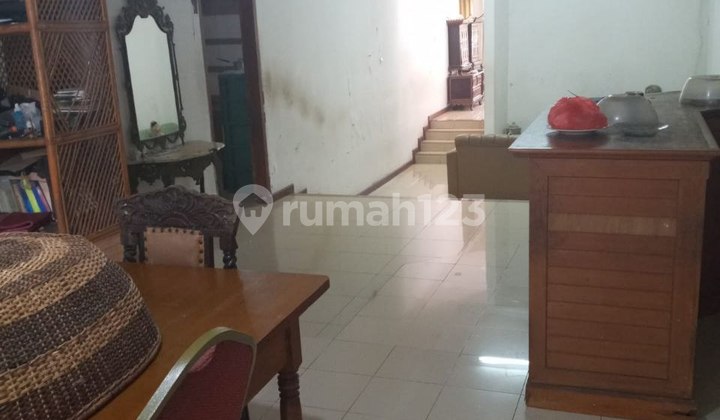 Rumah Hitung Tanah Komplek Nyaman Setrasari Kota Bandung 2
