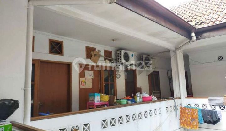 Ussha House Near Strategic Campus in Djuanda Dago Bandung 2