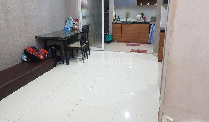 Rumah Murah Siap Huni Semi Furnished Di Green Lake City Jakbar 2