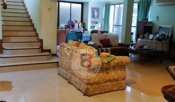 Rumah Luas Rapi Di Sektor 8 Bintaro Jaya Tangerang Selatan 1