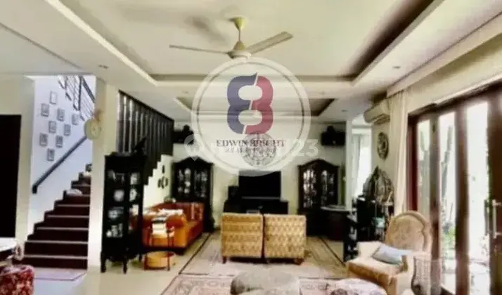 Rumah Mewah Di Mampang Prapatan Jakarta Selatan