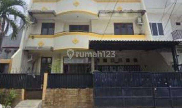 Dijual Cepat Rumah 3 lantai di Tanjung Duren, Jakarta Barat 1