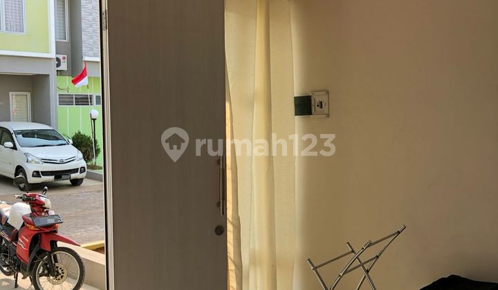 For Quick Sale Price Reduced 2-Story House Magnolia Park 3, Cipondoh, Tangerang 2