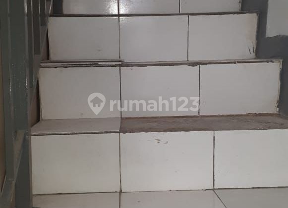 Dijual Rumah 2 Lantai Sudah Baja Ringan, Siap Huni, Sudah Renovasi Permata Taman Palem (Dekat Superindo), Kalideres, Jakarta Barat 2