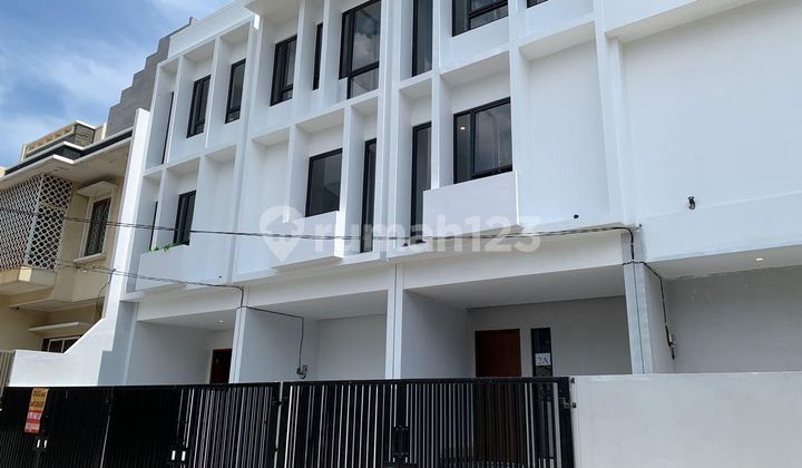 Jarang Ada Rumah Minimalis 4X15 Murah Muara Karang Blok 2 SHM Siap Huni 2