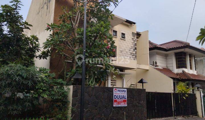 Di jual rumah,  jl. Sitrun. Kebon Jeruk,Jakarta barat.  1