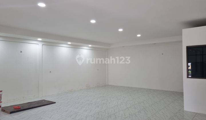 Disewakan Ruang Usaha di Jl. Daan Mogot, Jakarta Barat 3