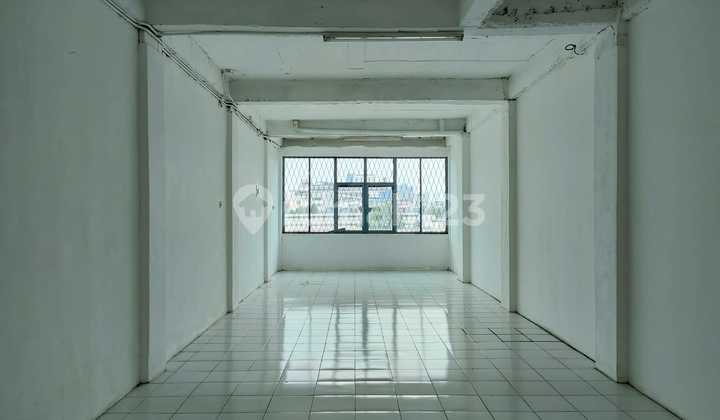 Di Jual Ruko Gandeng Pinggir Jalan di Pluit,Jakarta Utara