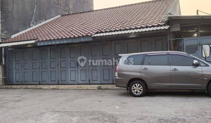 Di jual rumah sekaligus Ruang Usaha di Jl. Cirendeu raya, Tangsel 1