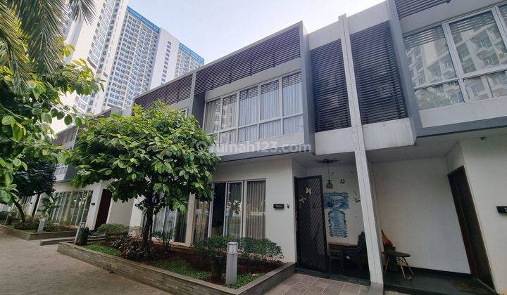 DI jual Town House Puri Mansion 1