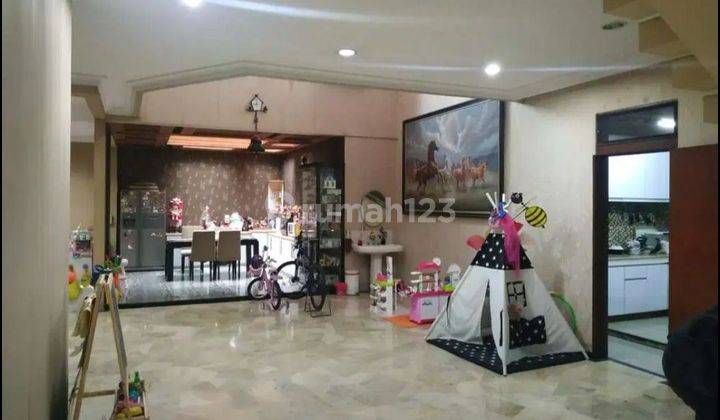 Di jual rumah di kedoya baru, lokasi bagus 2