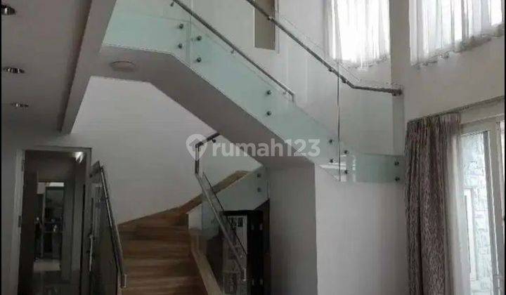 Di jual rumah di taman meruya, Jakarta Barat, bagus, siap huni, 2