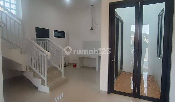 Rumah 2 Lantai Baru Di Jalan Pahlawan, Kebun Jeruk, Jakarta Barat 2