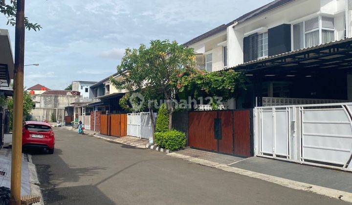 Dijual Rumah 2,5 Lantai di Cluster Cattleya Banjar Wijaya  2