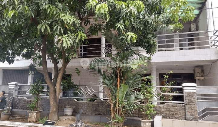 Dijual Rumah di Komplek Bphn Depan Mall Balekota Tangerang 1