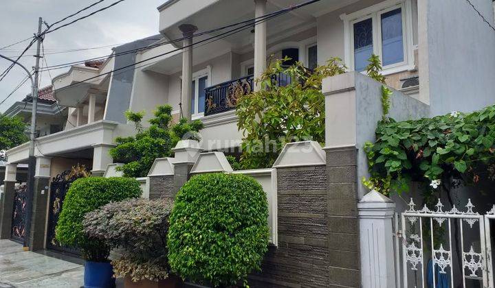 Dijual rumah bagus apik nyaman area Tebet Jakarta 2