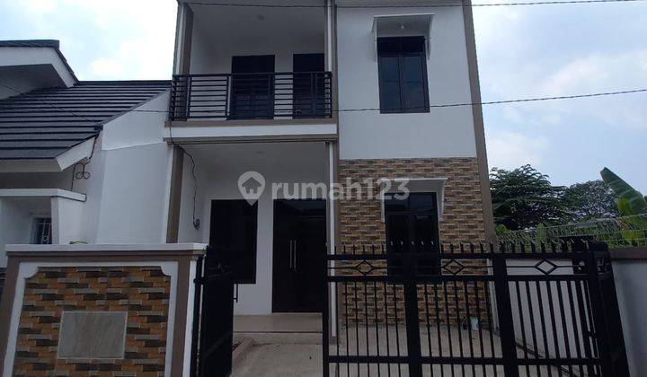 Rumah 2 Lantai Di Jatikramat Siap Huni Dekat Tol Jatibening 2