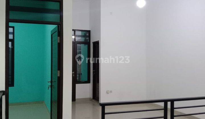 Rumah 2 Lantai Di Jatikramat Siap Huni Dekat Tol Jatibening 5