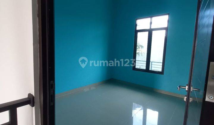 Rumah kpr 2 lantai di jatikramat bekasi deket tol jatibening 9
