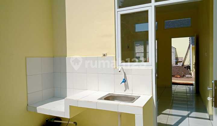 Di Jual Rumah Exclusive dan Strategis Dekat Tol Jatikarya Cibubur 8