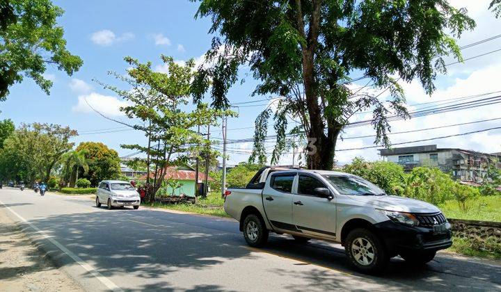 Tanah Pinggir Jalan Raya Katulistiwa, Wajok  2