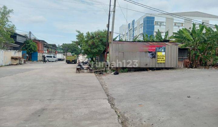 Semanan Daan Mogot Jakarta Barat dalam komplek pergudangan masuk container 2