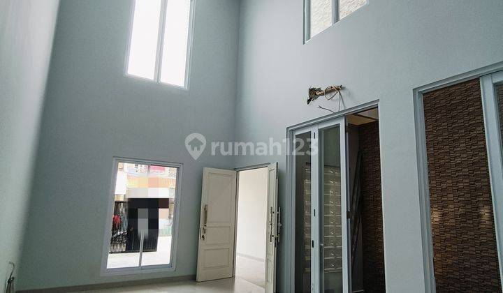 rumah baru minimalis pulomas  1