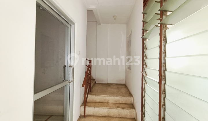 Ruko Jl Pembangunan Jl Gajah Mada 2