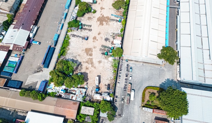 jl Yos Sudarso cocok bangun gedung, showroon dll