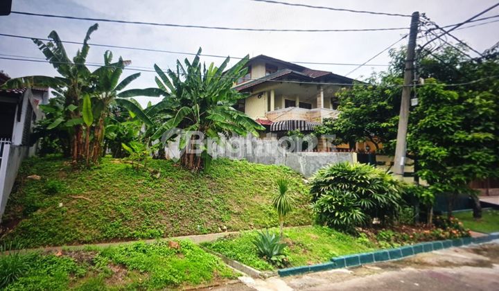 EMPTY LAND IN A LUXURY COMPLEX EMPTY LAND IN A LUXURY COMPLEX