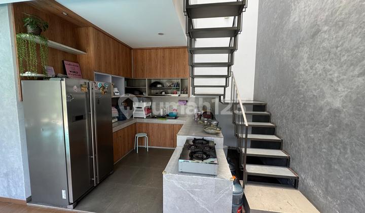 Rumah Kbp Lux ( Swimming Pool) di Tatar Jingganagara Kota Baru Parahyangan, Jl. Jingga Menak, Cipeundeuy, Padalarang, Bandung Barat, Jawa Barat, Indonesia, 40553, Kota Baru Parahyangan 2