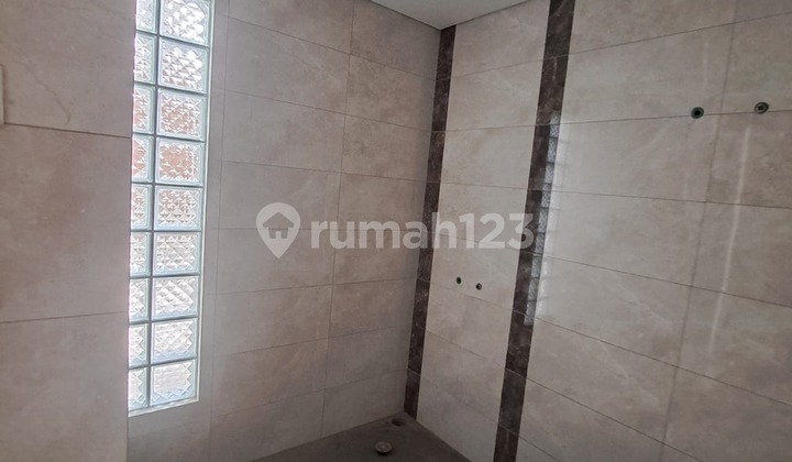 Rumah Hook Mewah 2 Lantai Kbp, Tatar Baru, 100% Baru 2