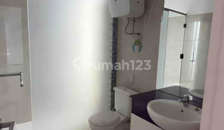 Kbp Good House 2 Floors 2