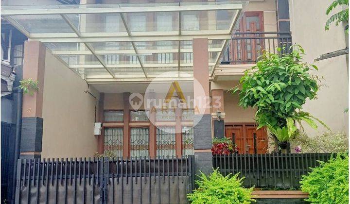 Rumah 2 Lantai Minimalis di Sarijadi Bandung 1