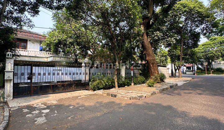 Rumah Lama Hitung Tanah Kawasan Premiun Kebayoran Baru Dharmawangsa 1