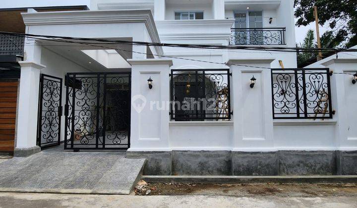 Rumah Baru Siap Huni Dengan Model classic Pondok Kelapa 1