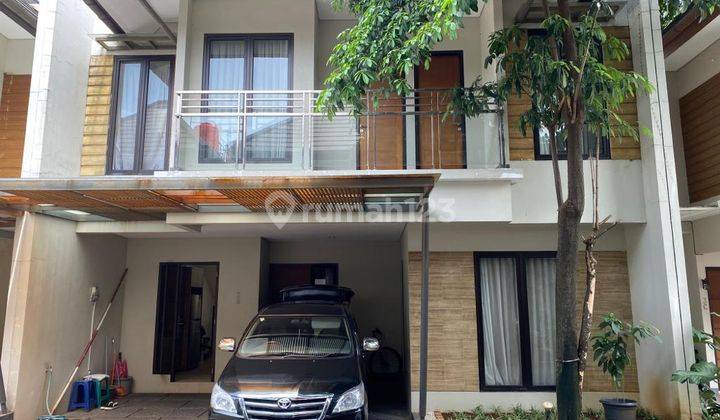 Rumah Dalam Cluster Dengan Kolam Renang Jagakarsa  1