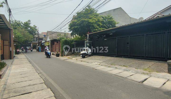 Rumah Area Condet Dengan Tanah Luas Siap Huni Jakarta Timur 2