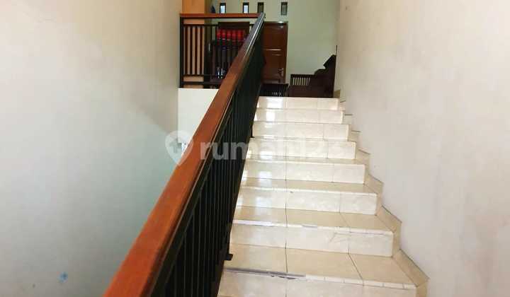 Di Jual Rumah Secondary Posisi Hook Pondok Kelapa Jakarta Timur 2