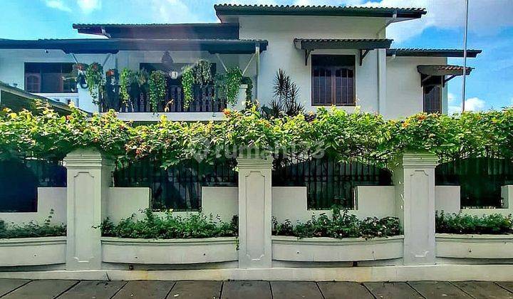 Rumah Cantik Dan Elegant Area Rsgunan Siap Huni Jakarta Selatan 1