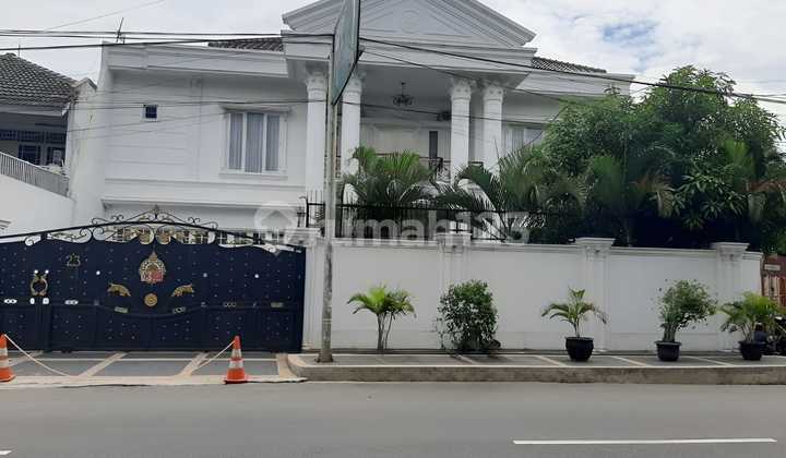 Di Jual Rumah Mewah Modern Classic Area Tebet Timur Jakarta Di Jual Rumah Mewah Modern Classic Area Tebet Timur Jakarta