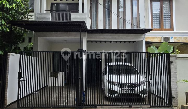 Di Jual Rumah Secondary Dalam Komplek Pondok Kelapa Jakarta Timur