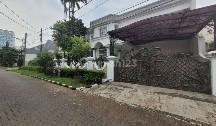 Rumah Mewah Dan Elegant Area Lebak Lestari Jakarta Selatan  1