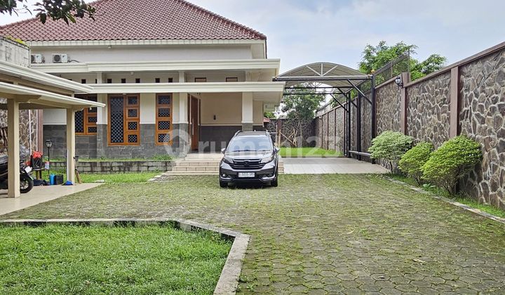 For Sale Spacious Move-in Ready House in Jagakarsa 2
