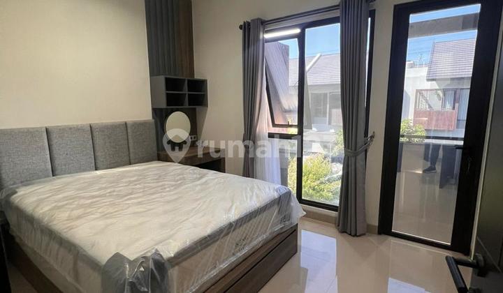 Disewakan Rumah Full Furnished Di Summarecon Cluster Flora Disewakan Rumah Full Furnished Di Summarecon Cluster Flora