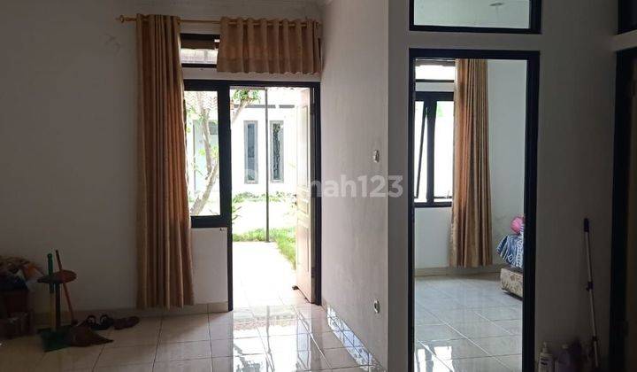 Dijual rumah one gate system di Sariwangi 2